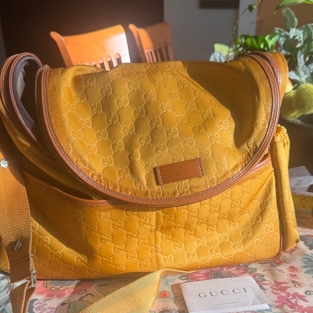 Gucci set Golden Yellow diaper unisex Baby Bag gold with insert changing pad